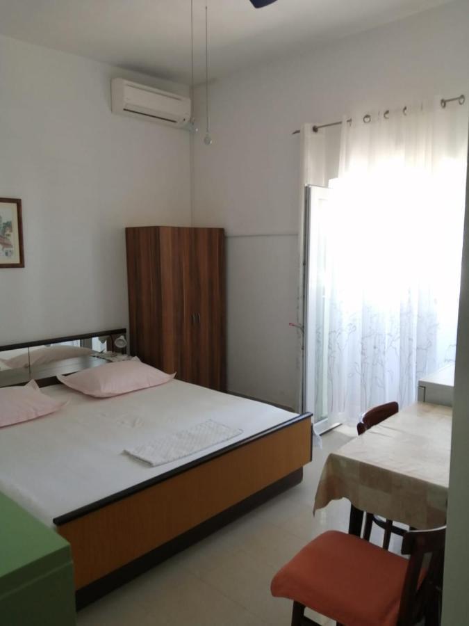 Omis Apartment On The Beach Luaran gambar