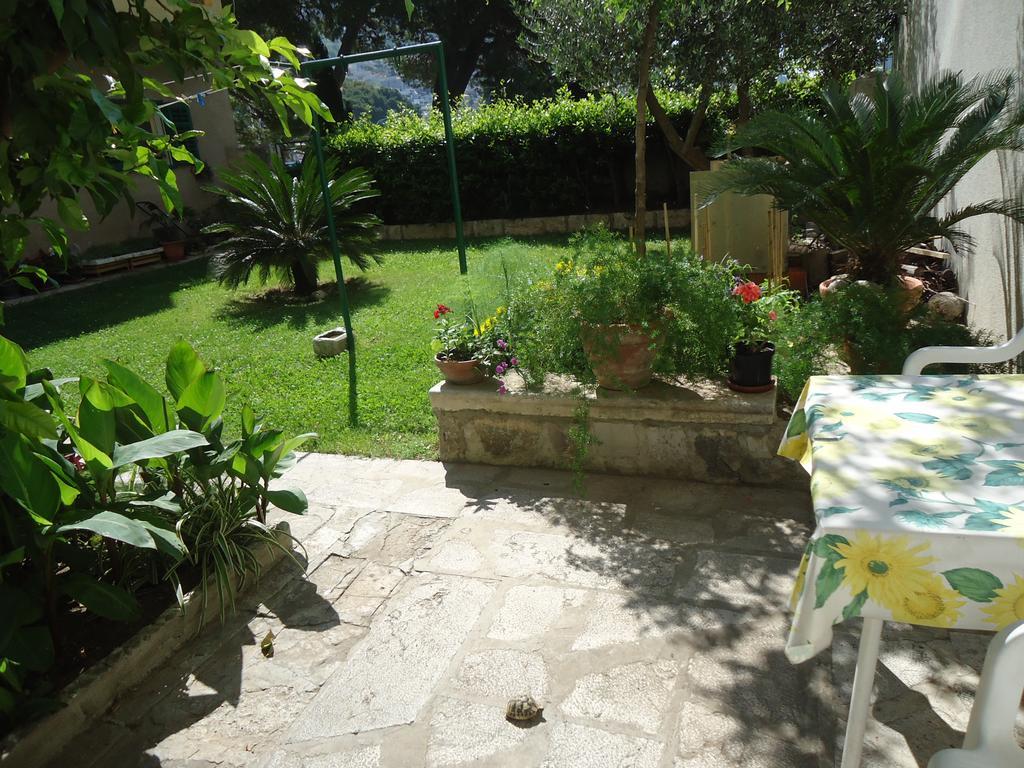 Omis Apartment On The Beach Luaran gambar