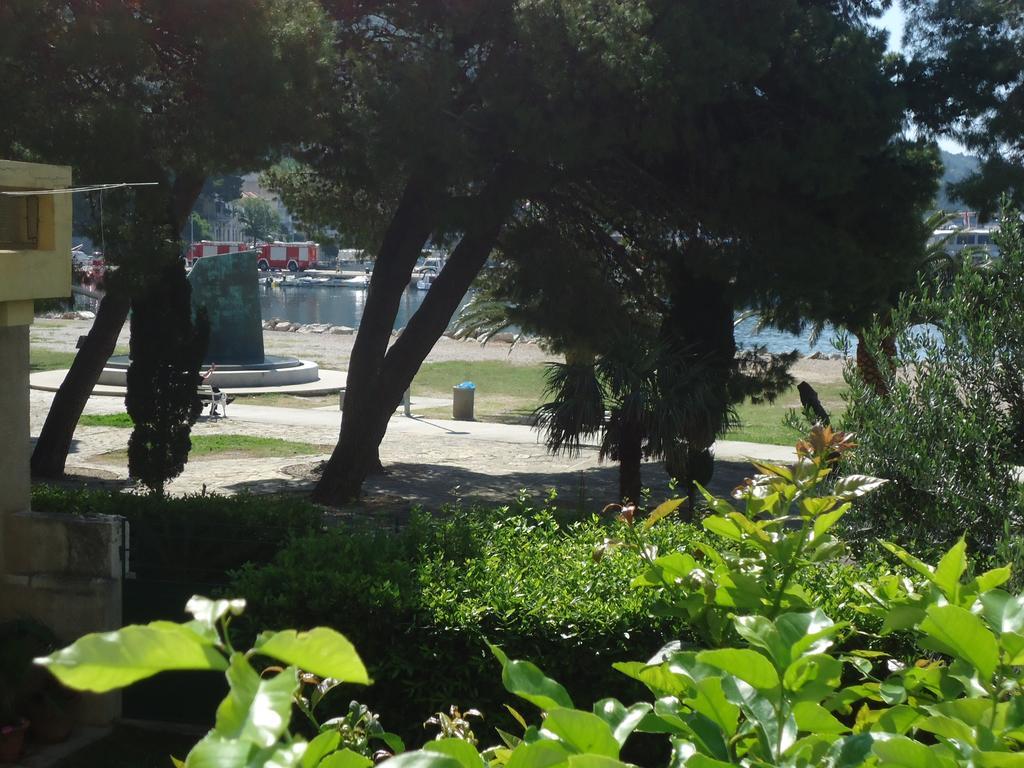 Omis Apartment On The Beach Luaran gambar